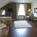 מלון Fjordslottet 3*