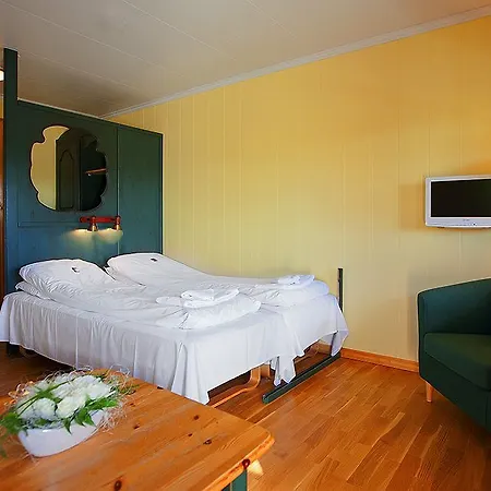 Fjordslottet Hotell Fotlandsvåg