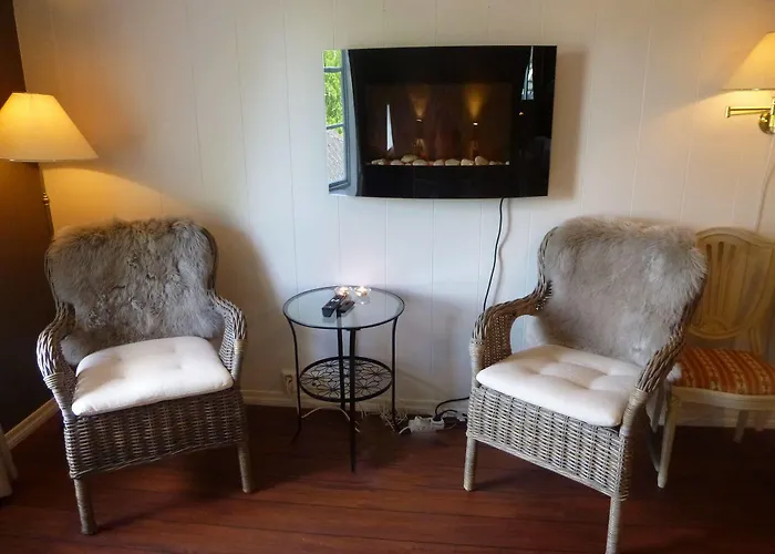 Fjordslottet Hotel 3*