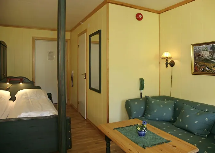 Hotel Fjordslottet Fotlandsvåg