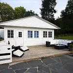Fjordslottet 3*