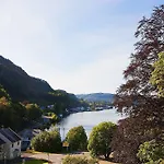 Hotel Fjordslottet 3*