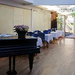 Hotel Fjordslottet Fotlandsvåg