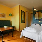 Fjordslottet Hotel
