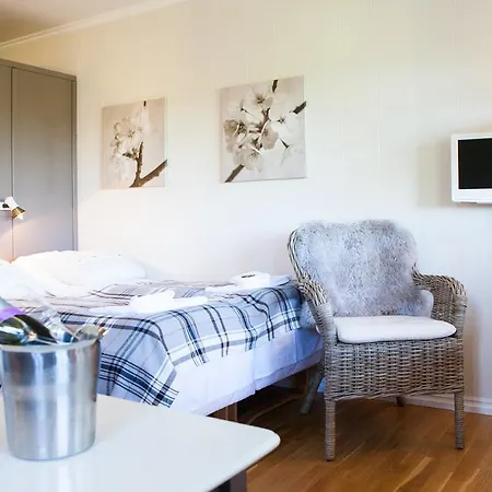 Hotell Fjordslottet Fotlandsvåg